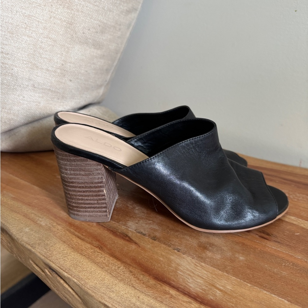 Aldo Black Leather Mules Sandals